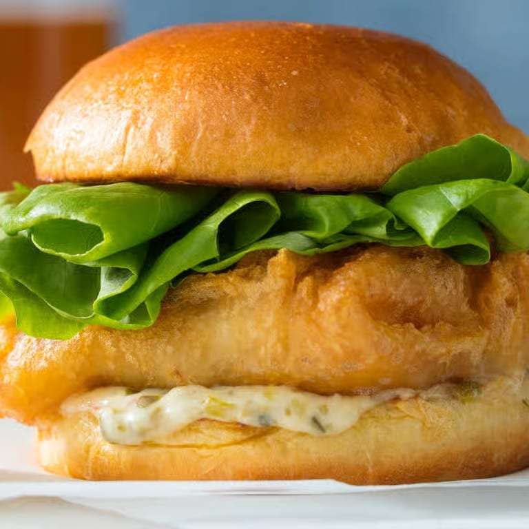 Delicious Fish Sandwiches: A Seafood Lover's Dream